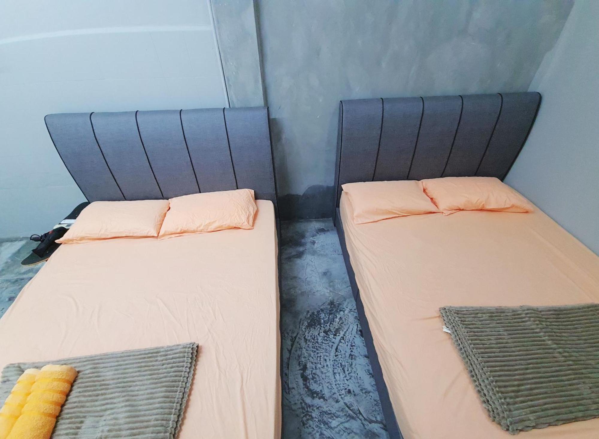 Lot 85 Seremban Town New Cozy Homestay Lobak Roomstay Exterior photo